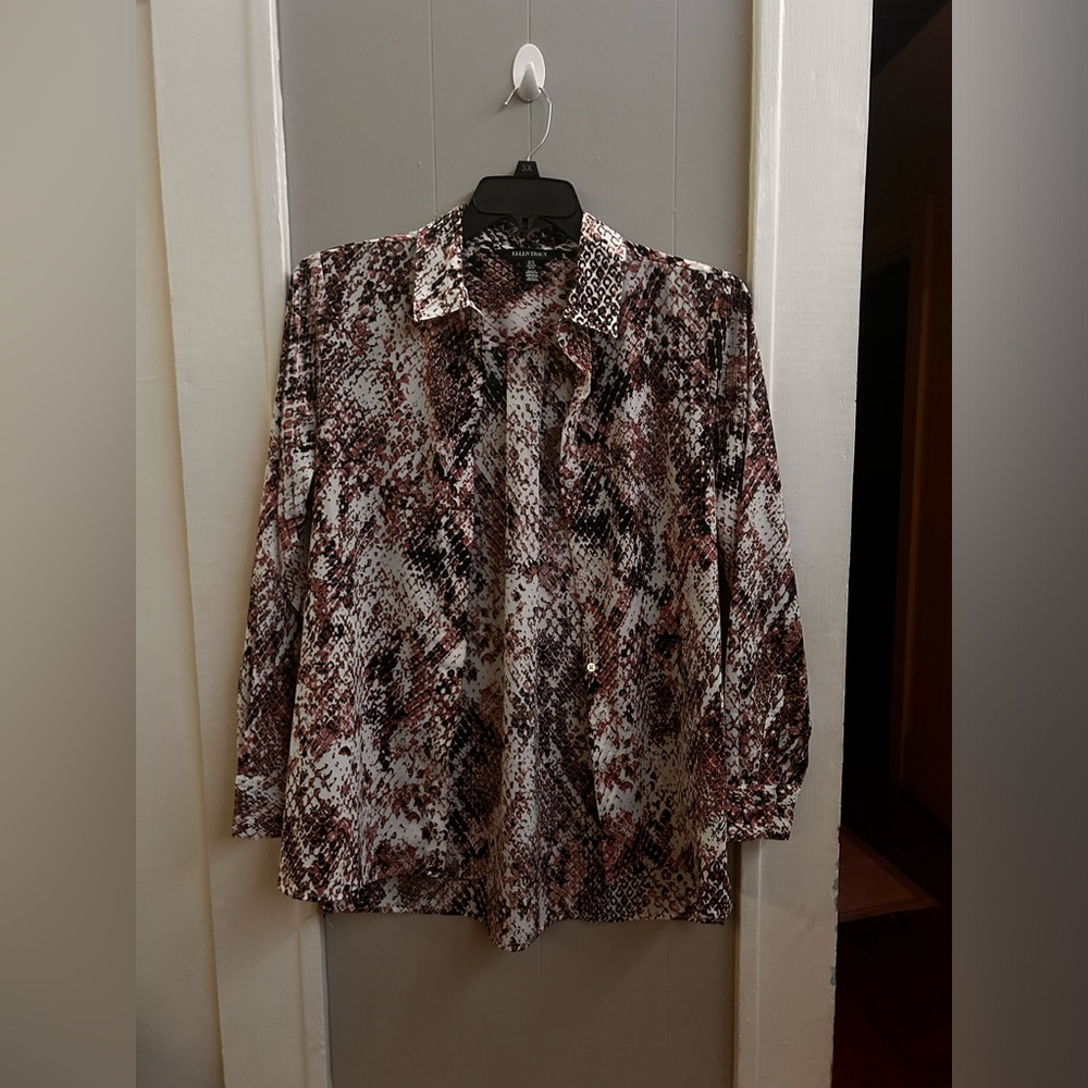 Ellen Tracy Rattle Snake Skin Print Button Down Women’s Medium